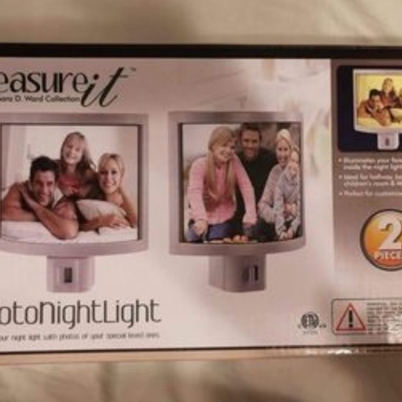 Photo Night Light (2 pieces/ set) - Picture 1 of 7